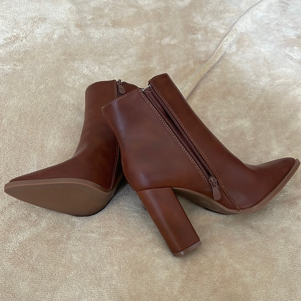 Ankle boots